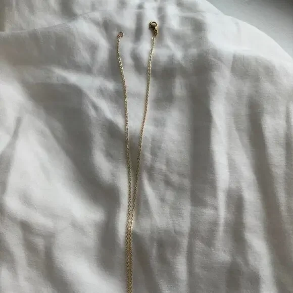 Black and silver moon necklace - Picture 3 of 3